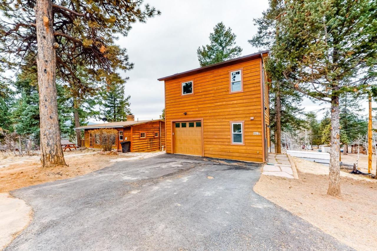 Little Doe Cabin Woodland Park Exterior photo