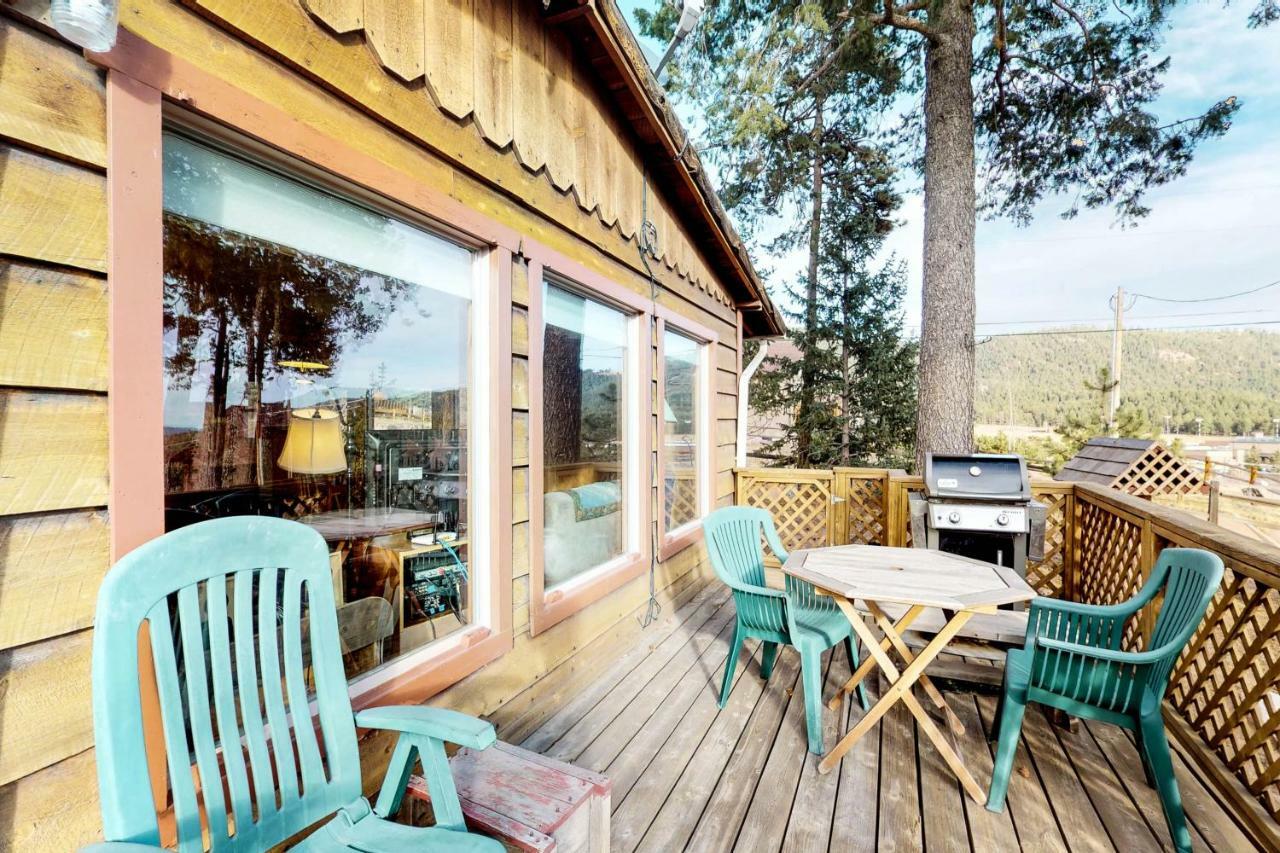 Little Doe Cabin Woodland Park Exterior photo